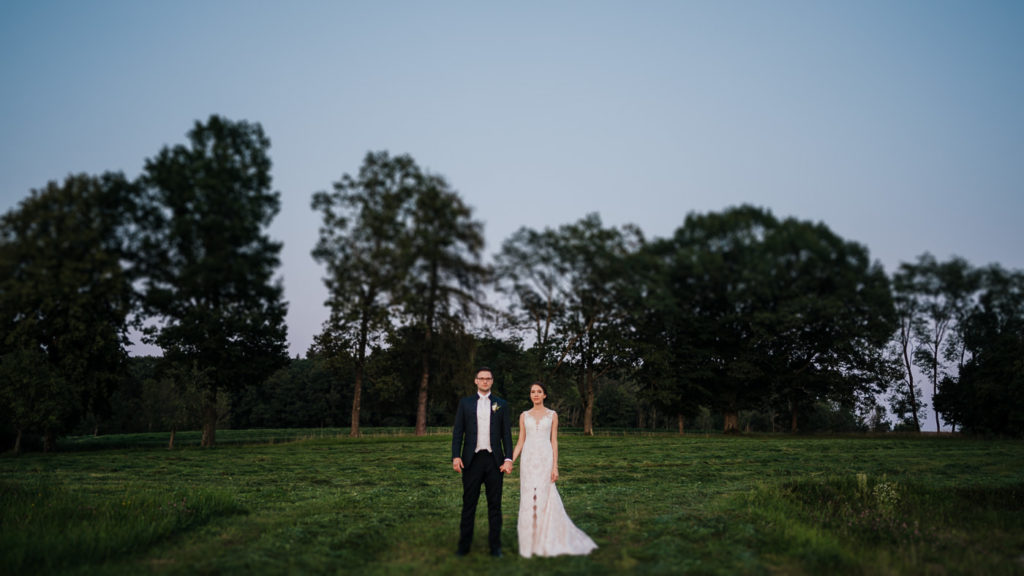 hochzeitsfotograf schloss amerang paarbilder sonnenuntergang