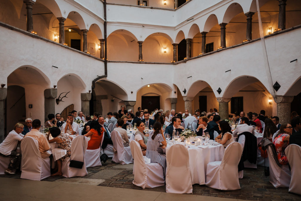hochzeit schloss amerang dinner essen
