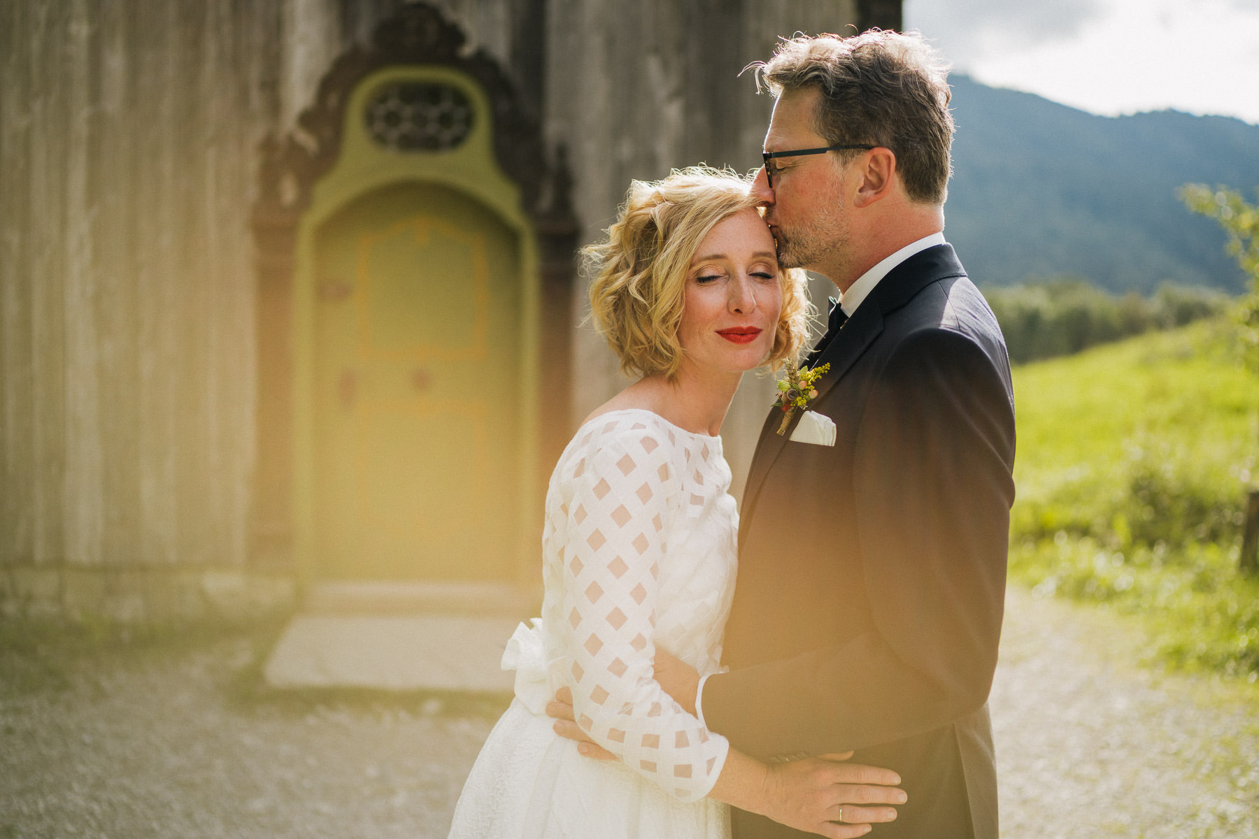 paar bei hochzeit wasmeier museum schliersee