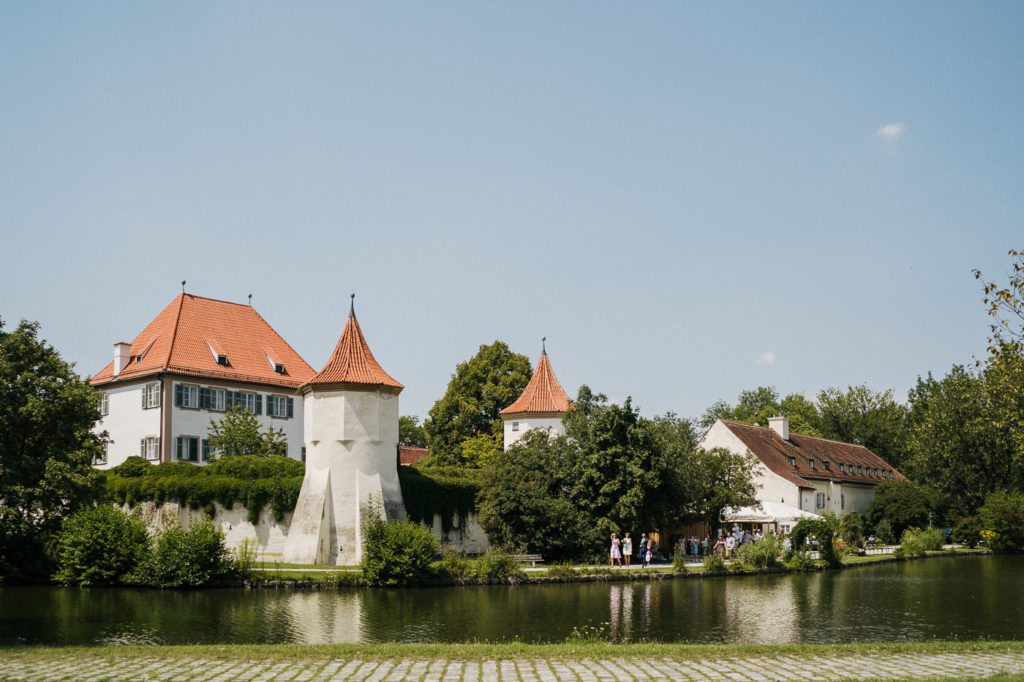 hochzeit münchen feier blutenburg schloss
